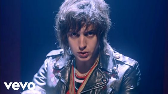 Daft Punk ft. Julian Casablancas – Instant Crush (Official Video)